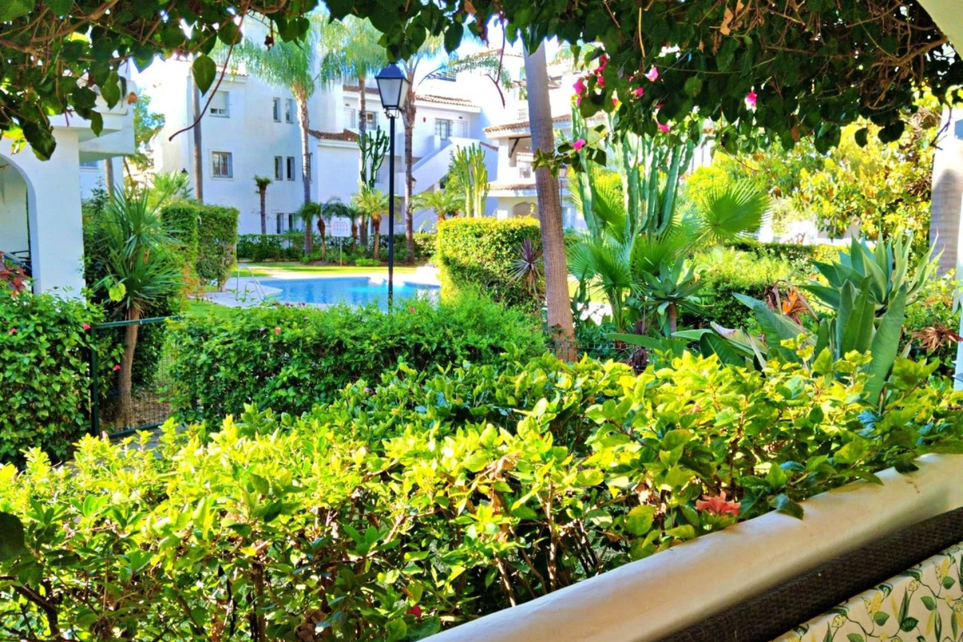 Resale - apartment - Marbella - Nueva Andalucía