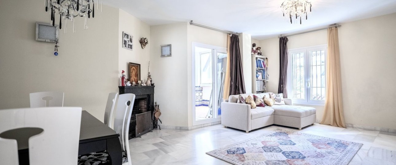Resale - apartment - Marbella - Nueva Andalucía