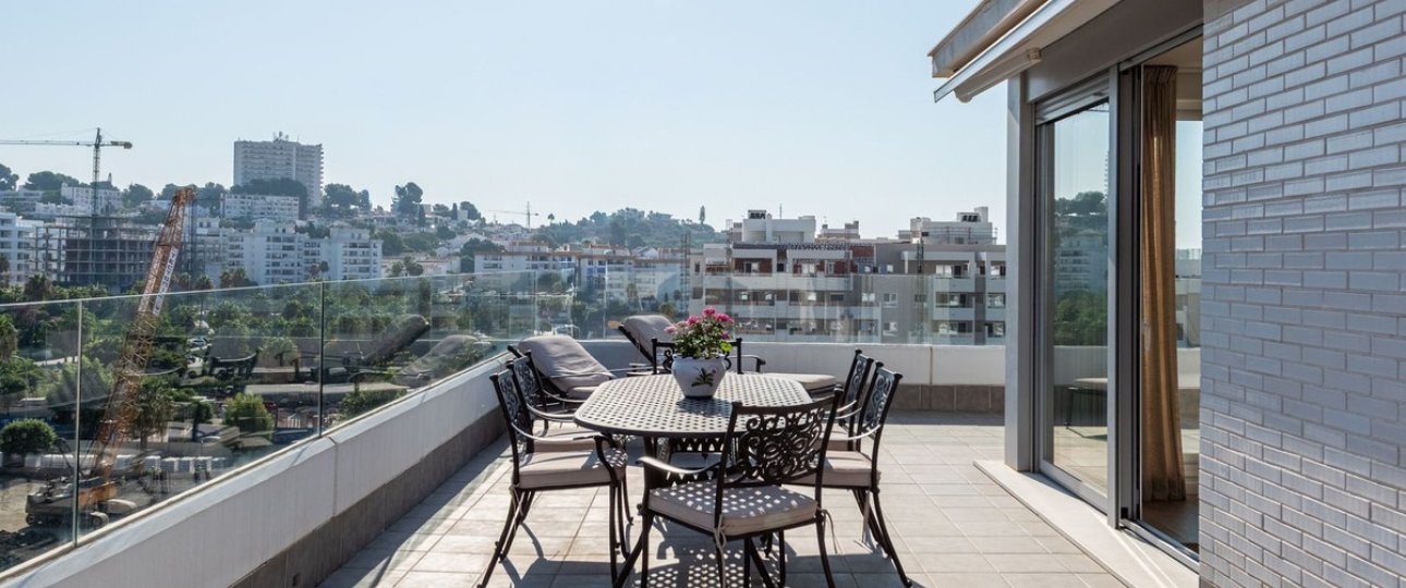 Resale - apartment - Marbella - Nueva Andalucía