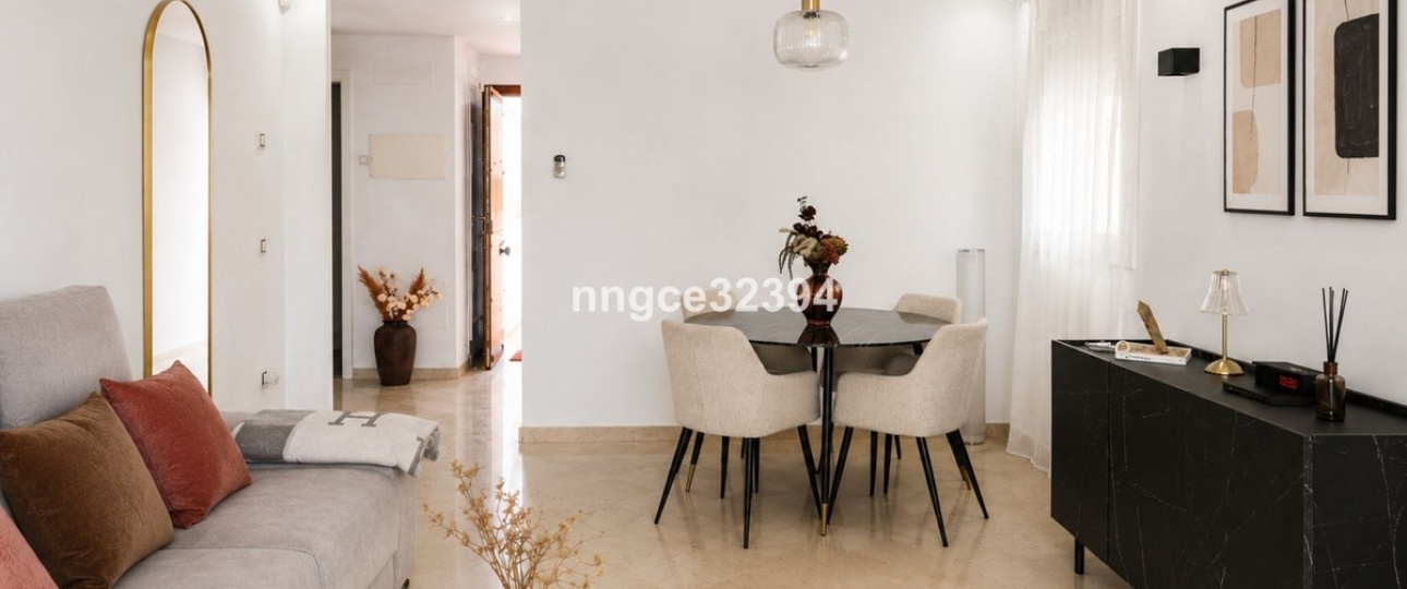 Resale - apartment - Marbella - Nueva Andalucía