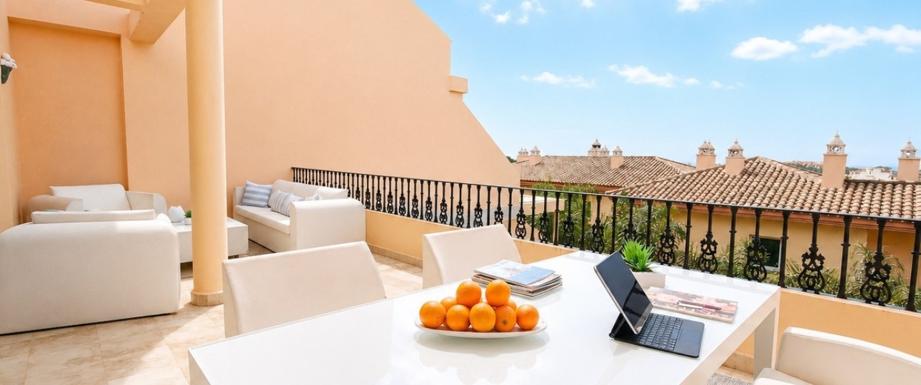 Resale - apartment - Marbella - Nueva Andalucía