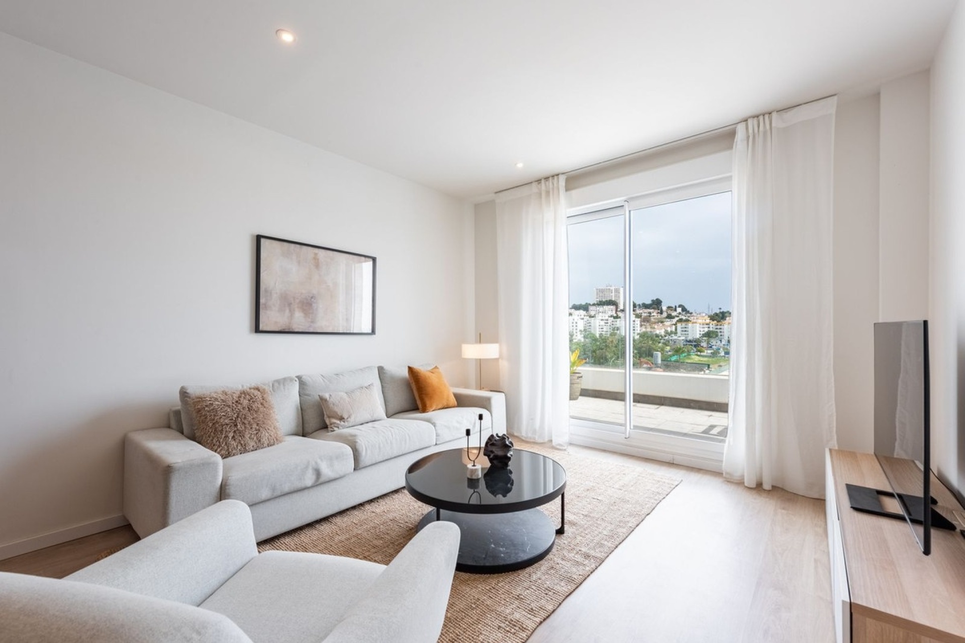 Resale - apartment - Marbella - Nueva Andalucía