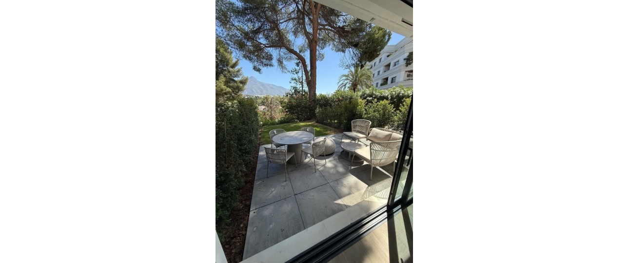 Resale - apartment - Marbella - Nueva Andalucía