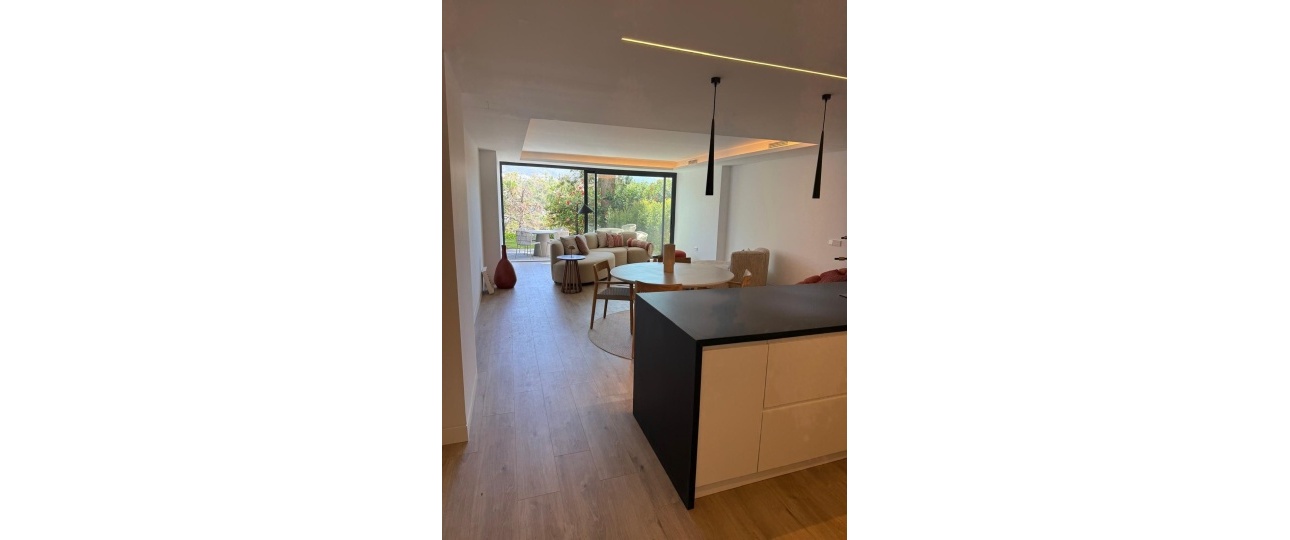 Resale - apartment - Marbella - Nueva Andalucía
