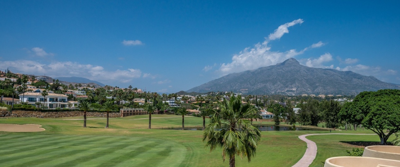 Resale - apartment - Marbella - Nueva Andalucía