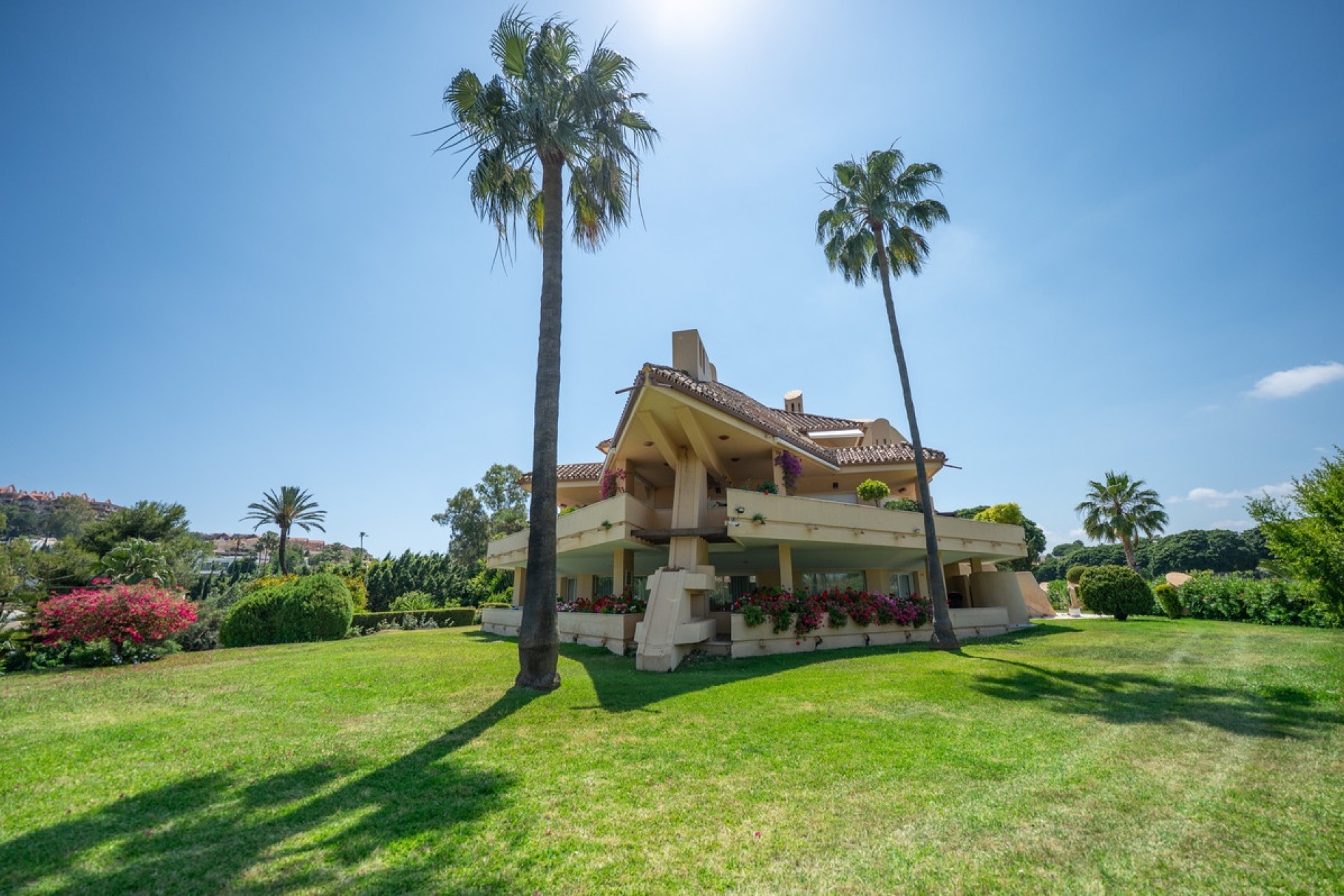 Resale - apartment - Marbella - Nueva Andalucía
