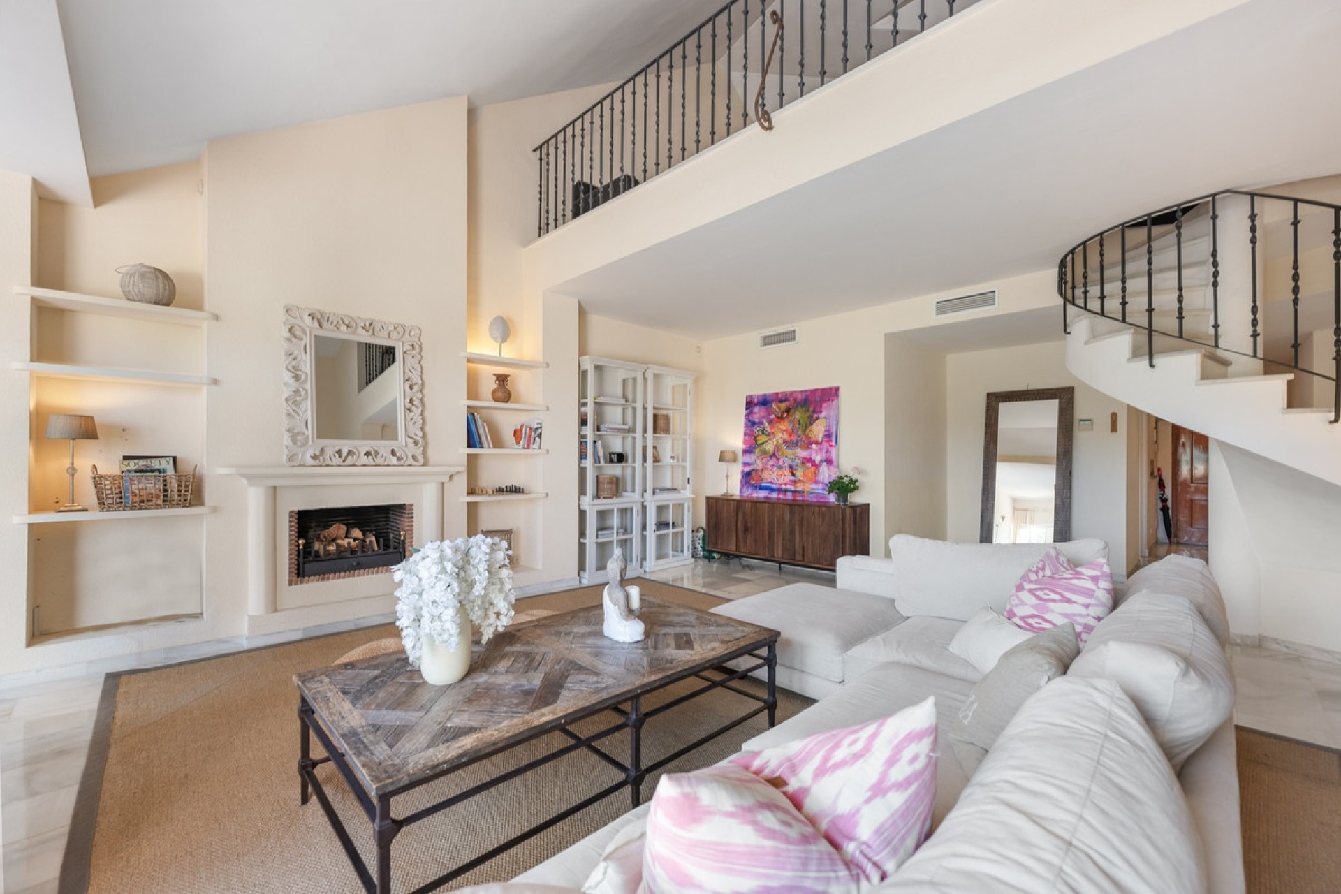 Resale - apartment - Marbella - Nueva Andalucía