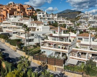 Resale - apartment - Marbella - Nueva Andalucía
