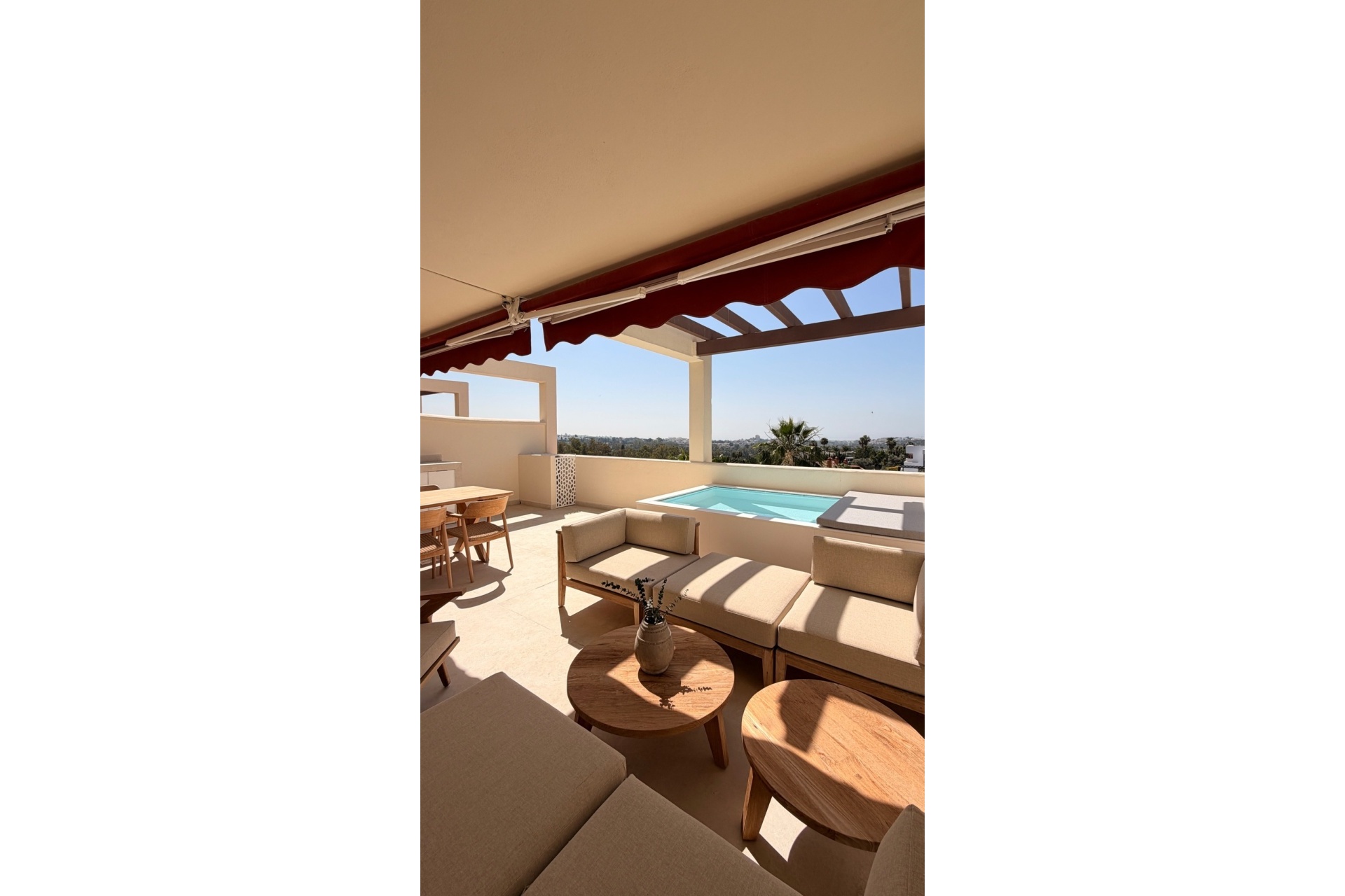 Resale - apartment - Marbella - Nueva Andalucía