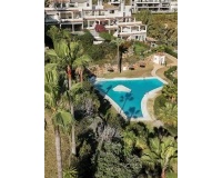Resale - apartment - Marbella - Nueva Andalucía