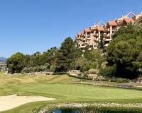 Resale - apartment - Marbella - Nueva Andalucía