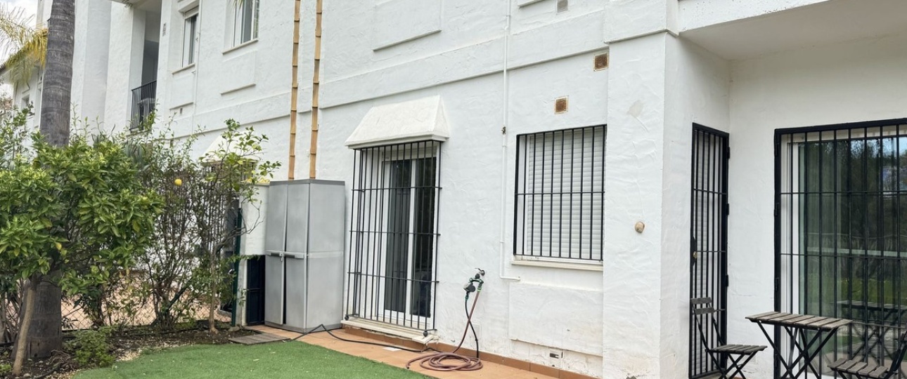 Resale - apartment - Marbella - Nueva Andalucía