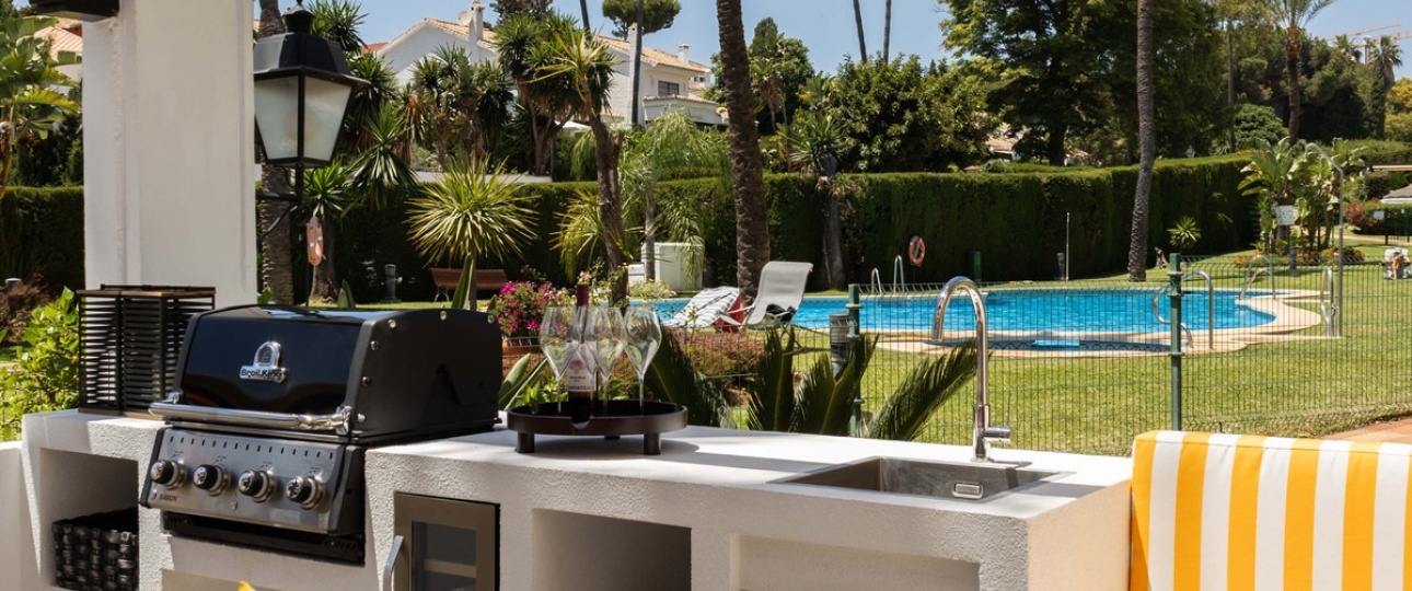 Resale - apartment - Marbella - Nueva Andalucía