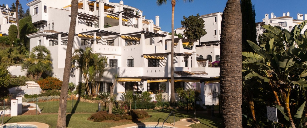 Resale - apartment - Marbella - Nueva Andalucía