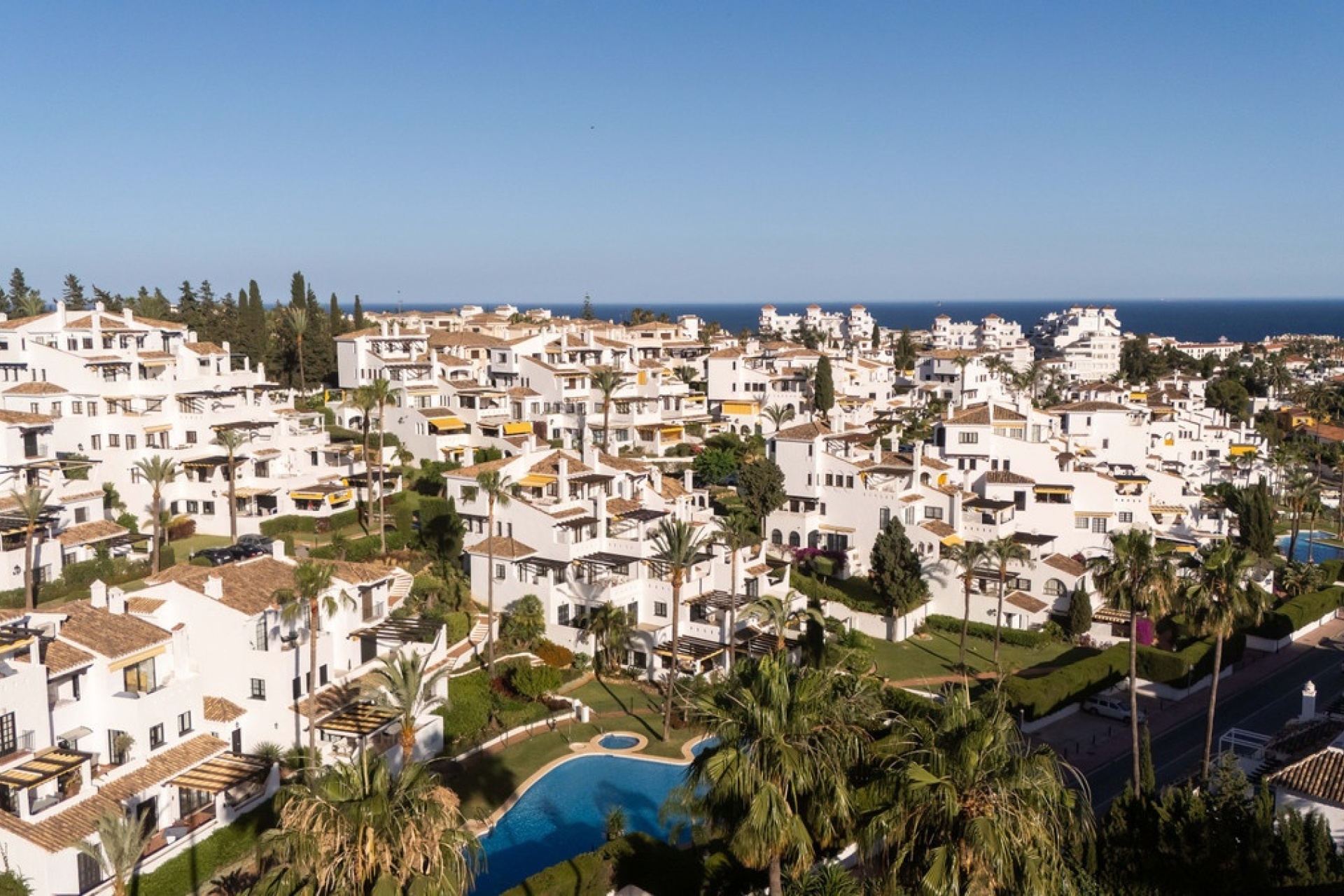 Resale - apartment - Marbella - Nueva Andalucía