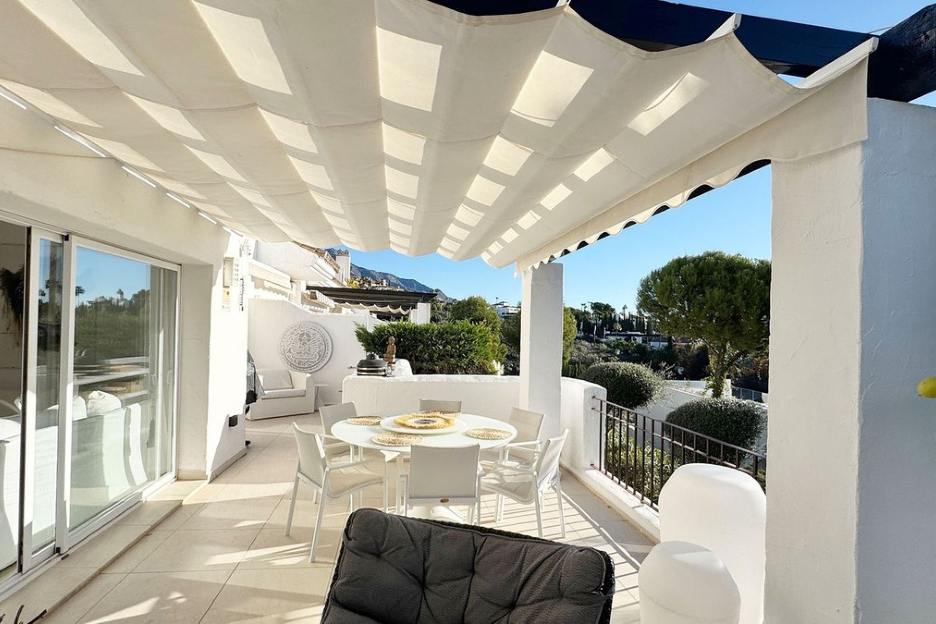 Resale - apartment - Marbella - Nueva Andalucía
