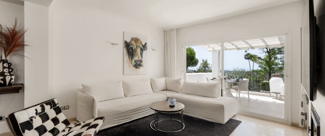 Resale - apartment - Marbella - Nueva Andalucía