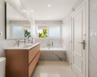 Resale - apartment - Marbella - Nueva Andalucía