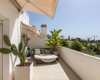 Resale - apartment - Marbella - Nueva Andalucía