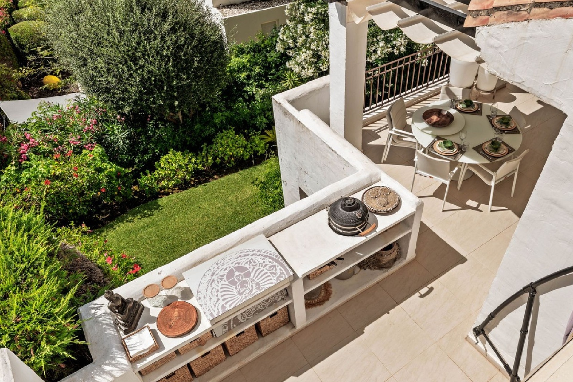 Resale - apartment - Marbella - Nueva Andalucía
