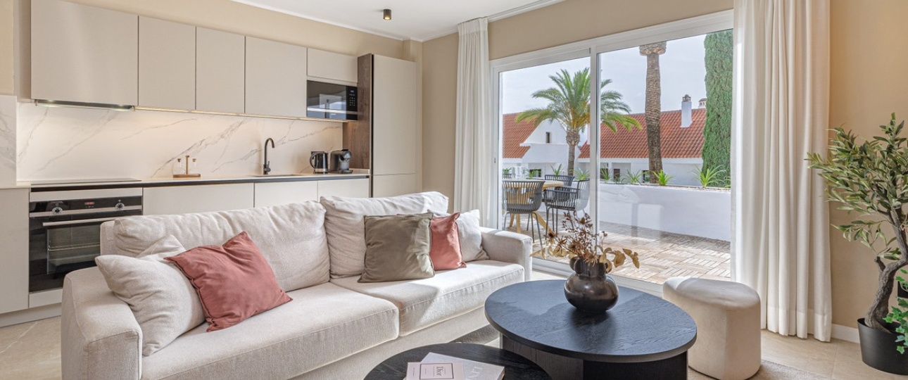 Resale - apartment - Marbella - Nueva Andalucía