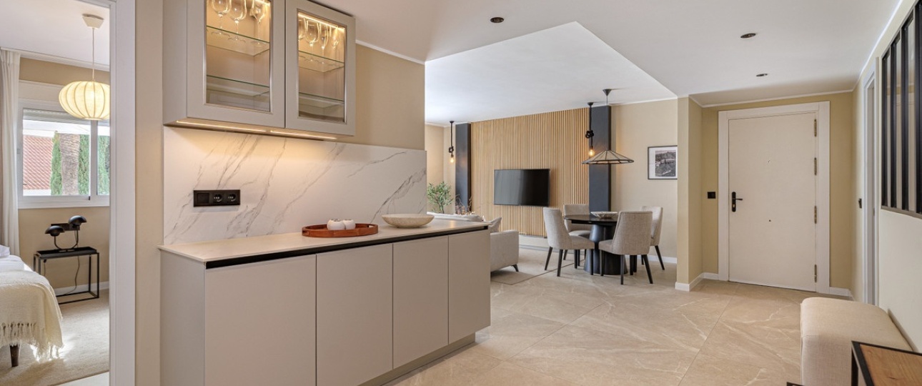 Resale - apartment - Marbella - Nueva Andalucía