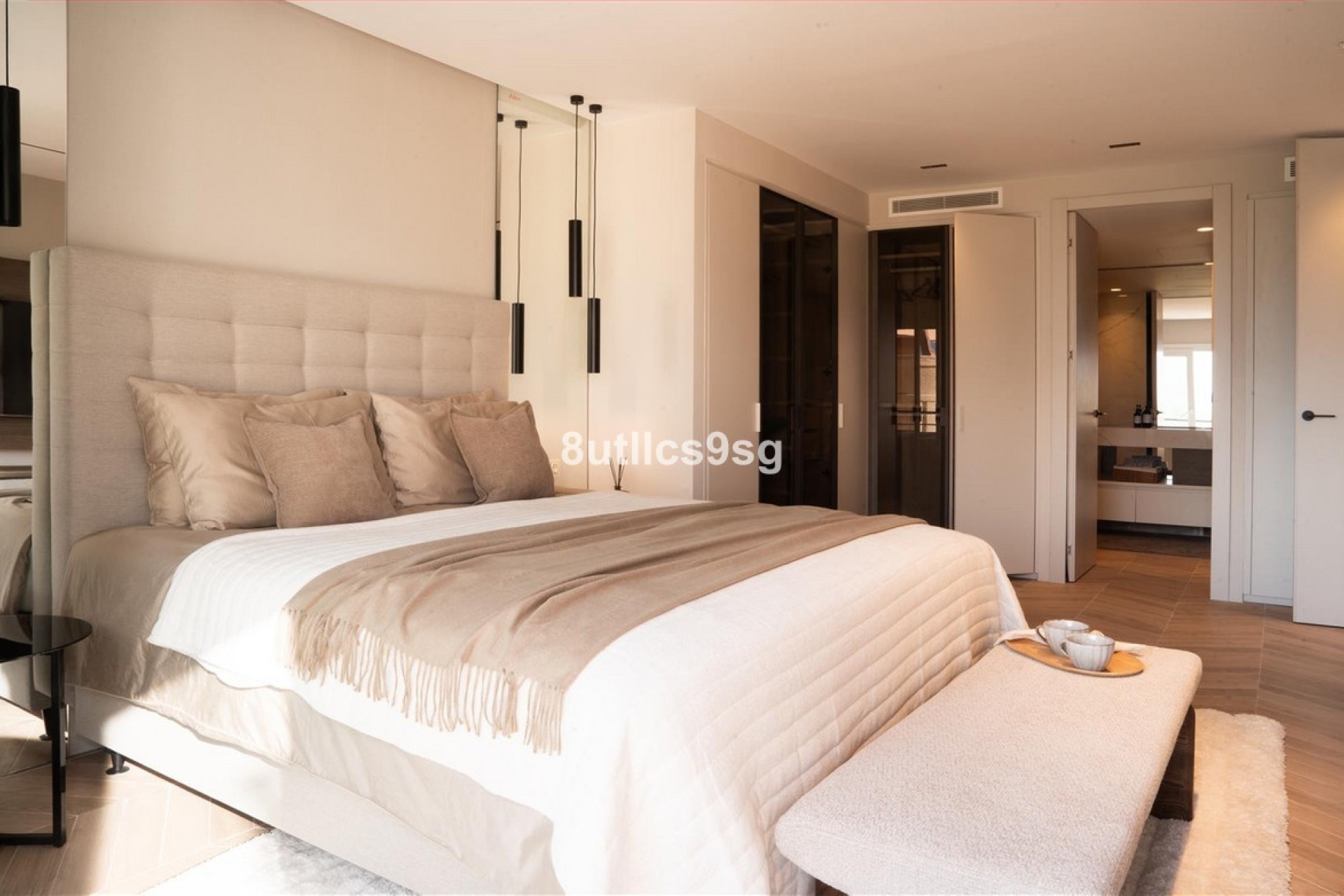 Resale - apartment - Marbella - Nueva Andalucía