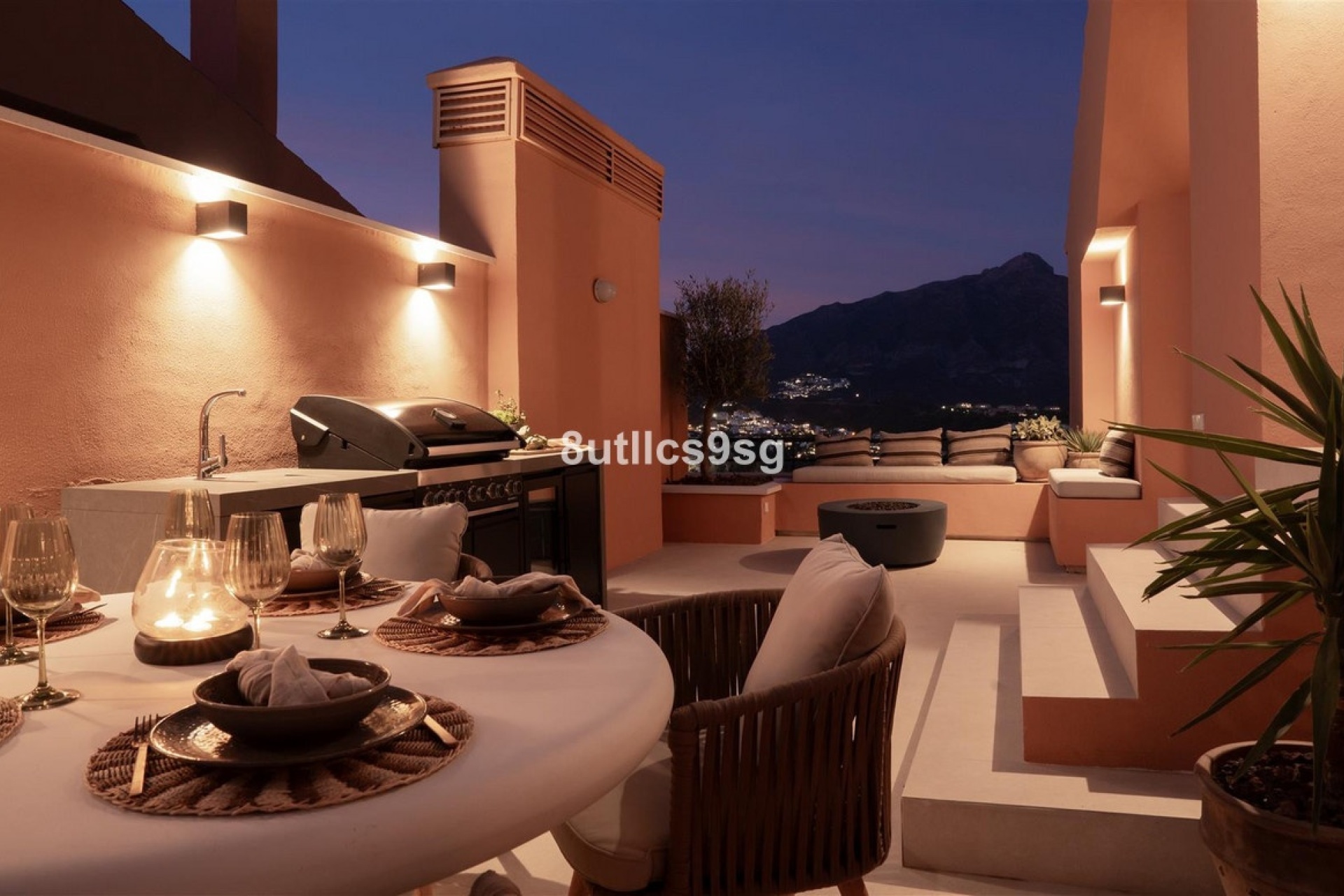 Resale - apartment - Marbella - Nueva Andalucía