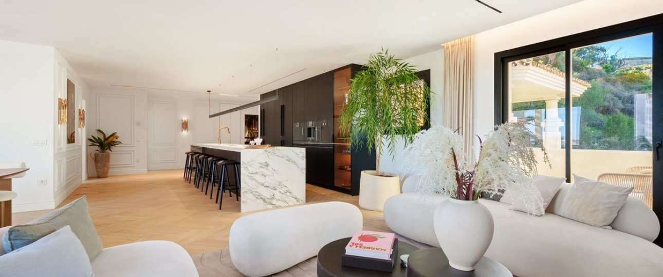 Resale - apartment - Marbella - Nueva Andalucía