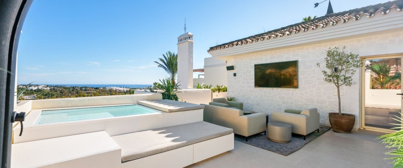 Resale - apartment - Marbella - Nueva Andalucía