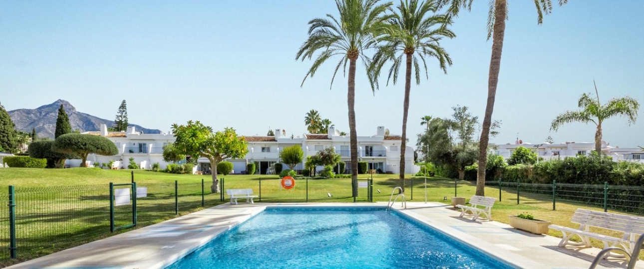 Resale - apartment - Marbella - Nueva Andalucía