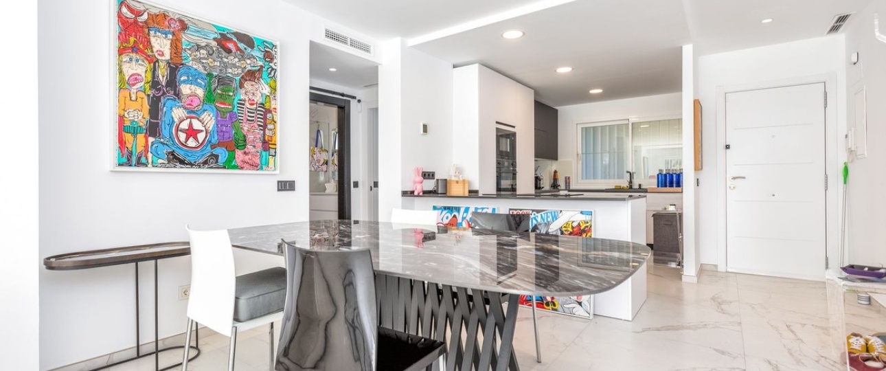 Resale - apartment - Marbella - Nueva Andalucía