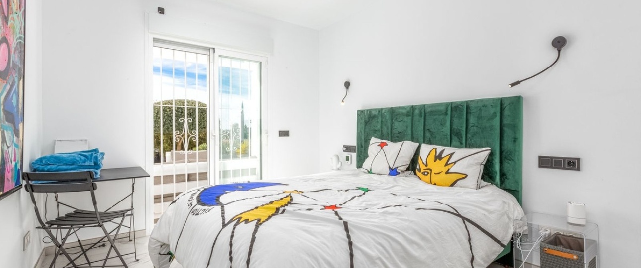 Resale - apartment - Marbella - Nueva Andalucía