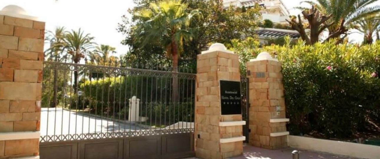Resale - apartment - Marbella - Nueva Andalucía