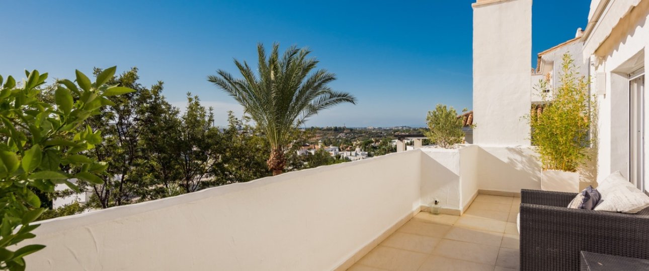 Resale - apartment - Marbella - Nueva Andalucía