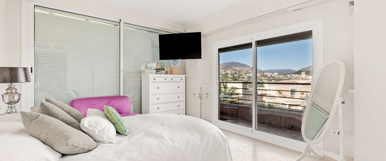 Resale - apartment - Marbella - Nueva Andalucía