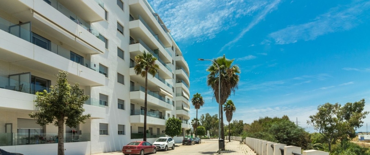 Resale - apartment - Marbella - Nueva Andalucía