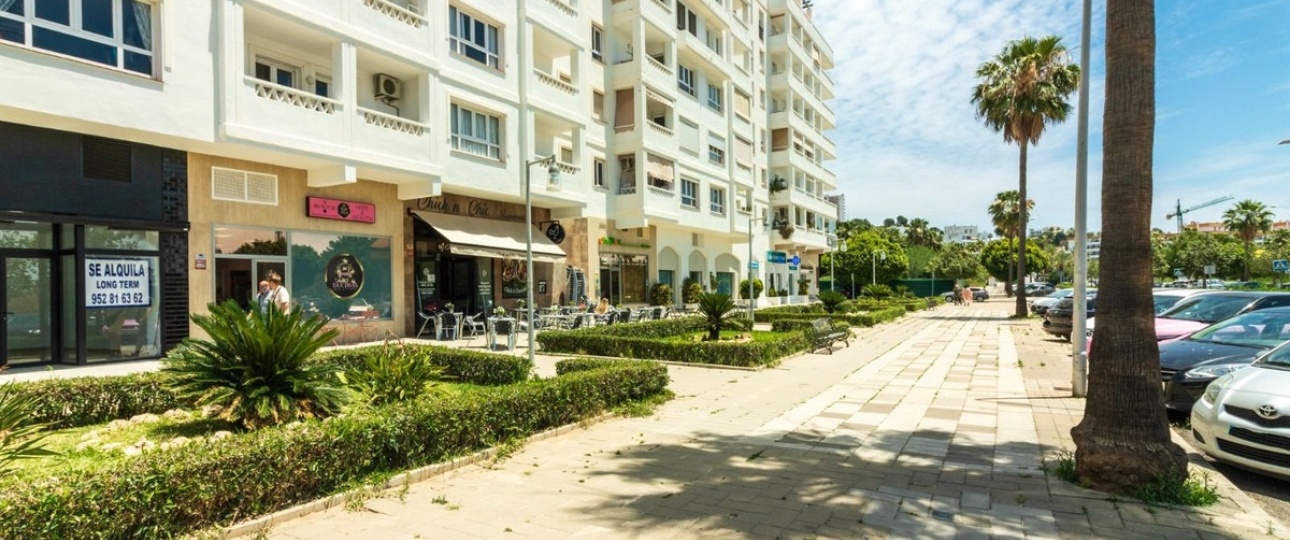 Resale - apartment - Marbella - Nueva Andalucía