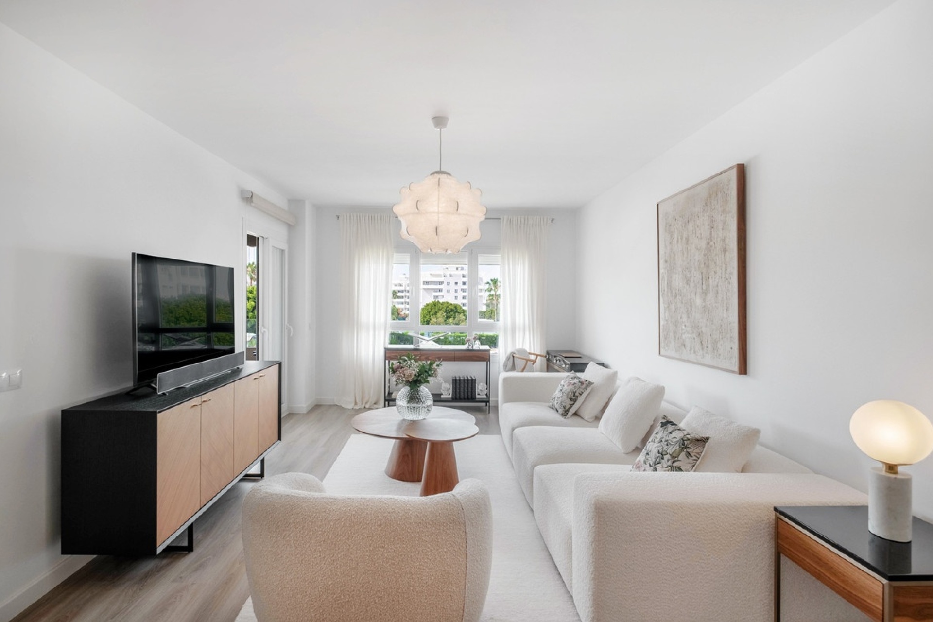 Resale - apartment - Marbella - Nueva Andalucía