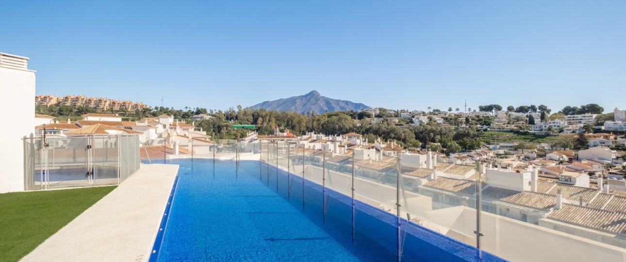 Resale - apartment - Marbella - Nueva Andalucía