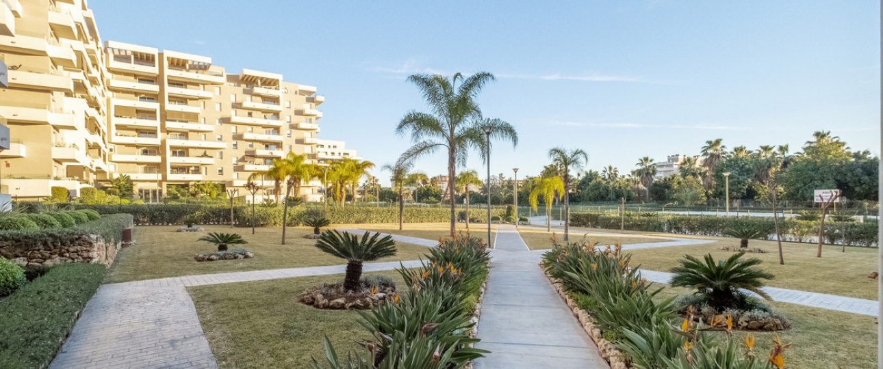 Resale - apartment - Marbella - Nueva Andalucía