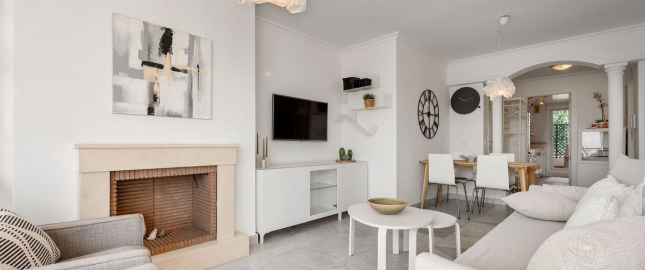 Resale - apartment - Marbella - Nueva Andalucía