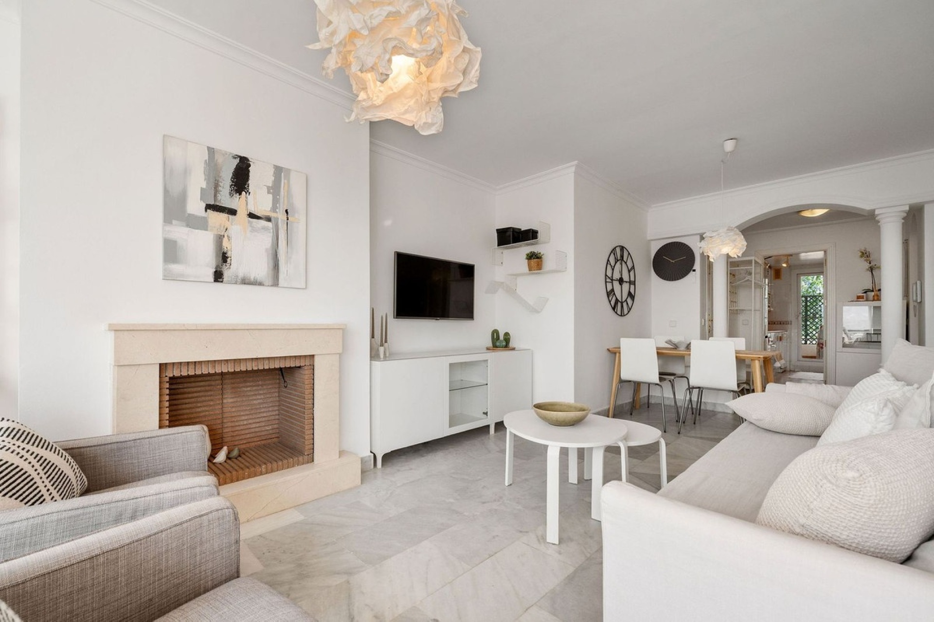 Resale - apartment - Marbella - Nueva Andalucía