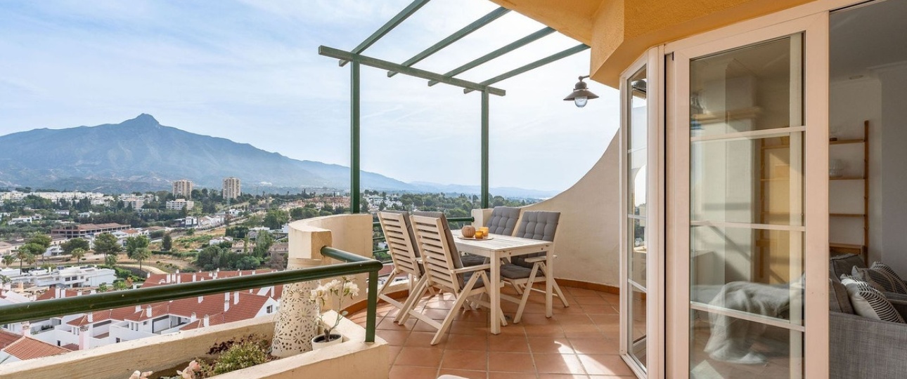Resale - apartment - Marbella - Nueva Andalucía