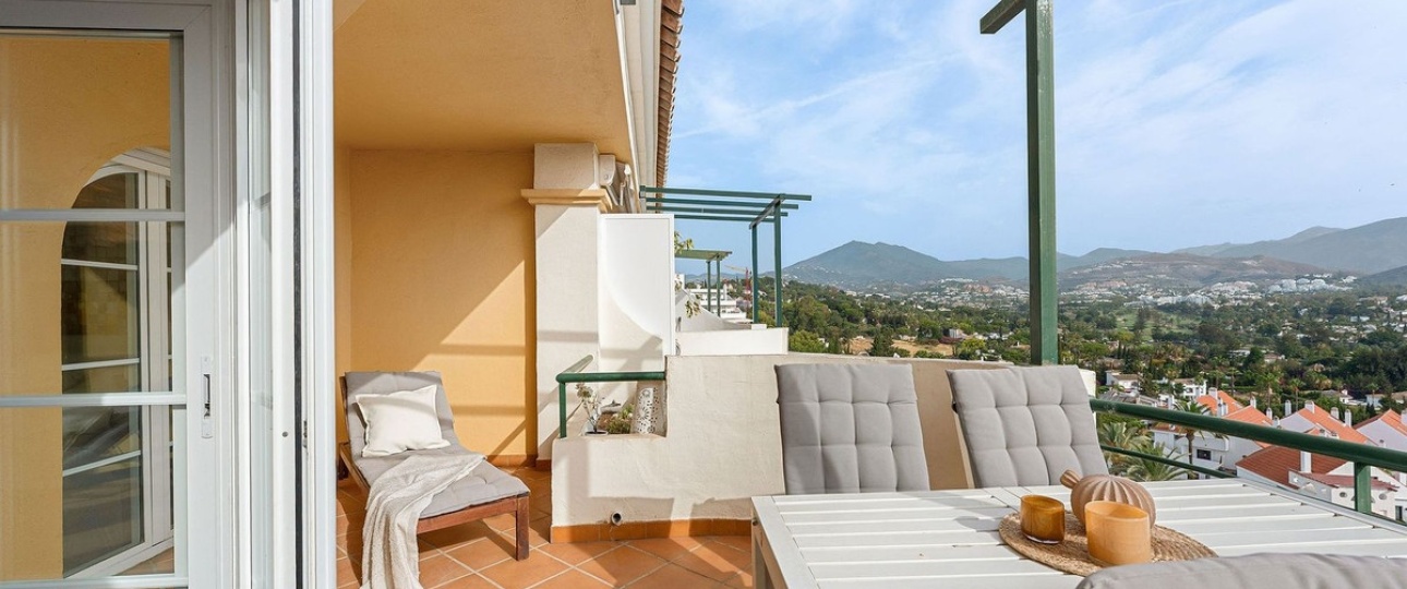 Resale - apartment - Marbella - Nueva Andalucía