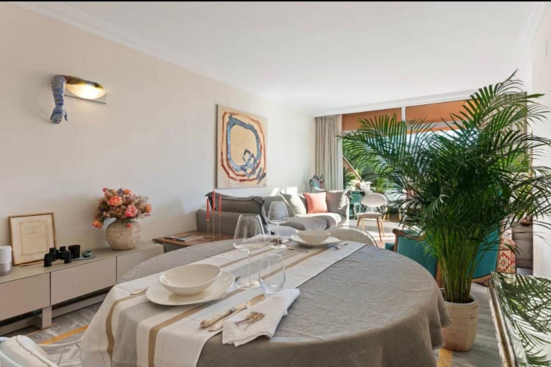 Resale - apartment - Marbella - Nueva Andalucía