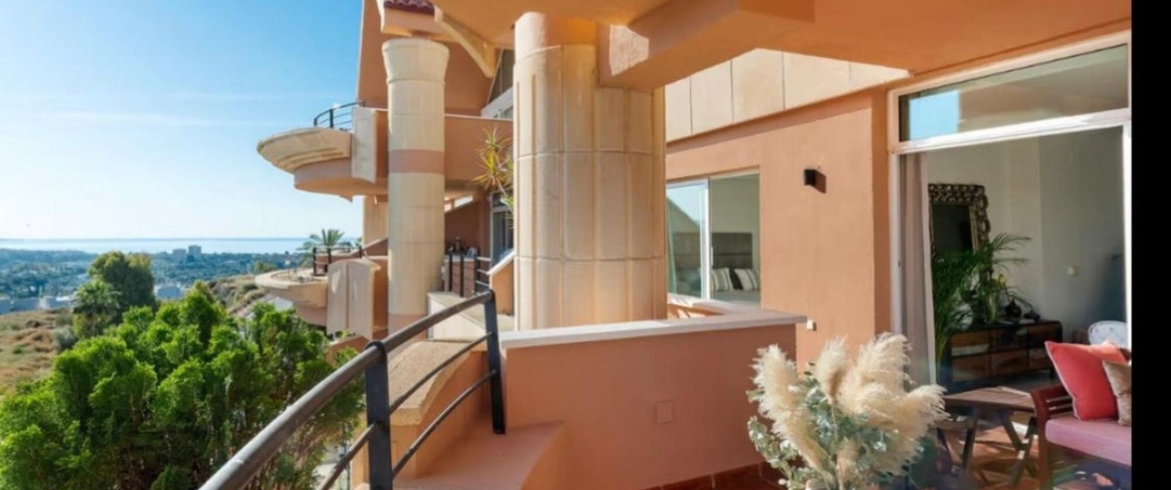 Resale - apartment - Marbella - Nueva Andalucía