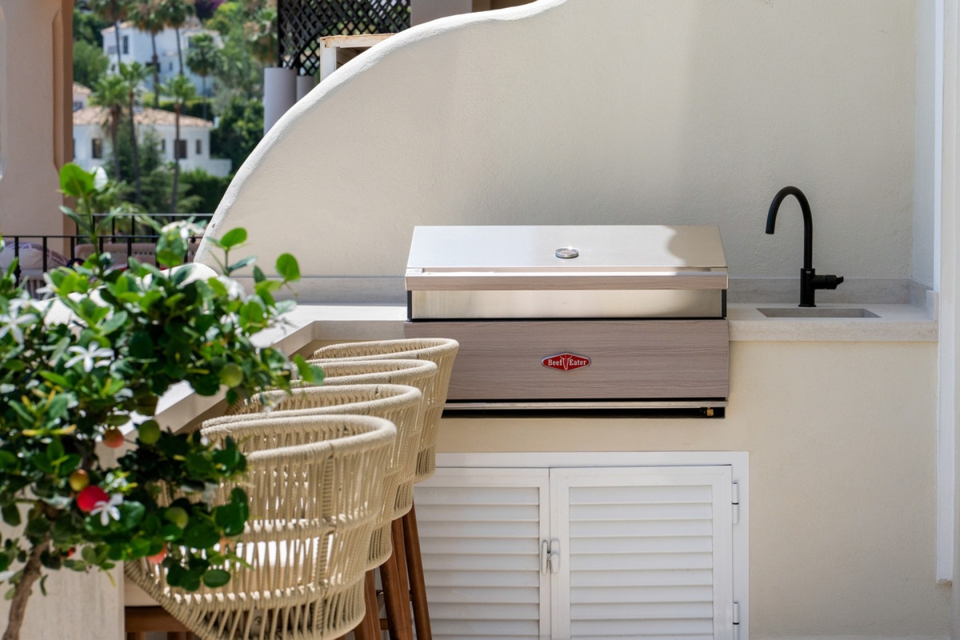 Resale - apartment - Marbella - Nueva Andalucía