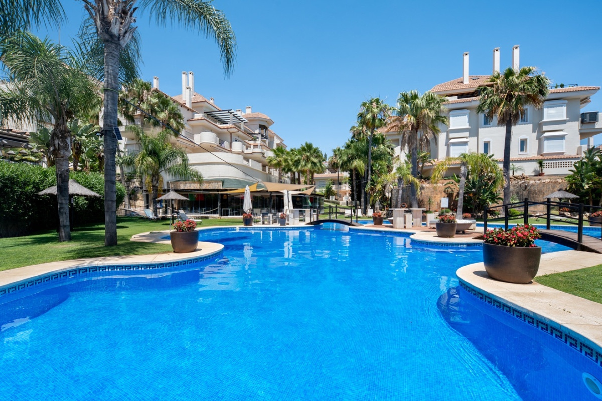 Resale - apartment - Marbella - Nueva Andalucía