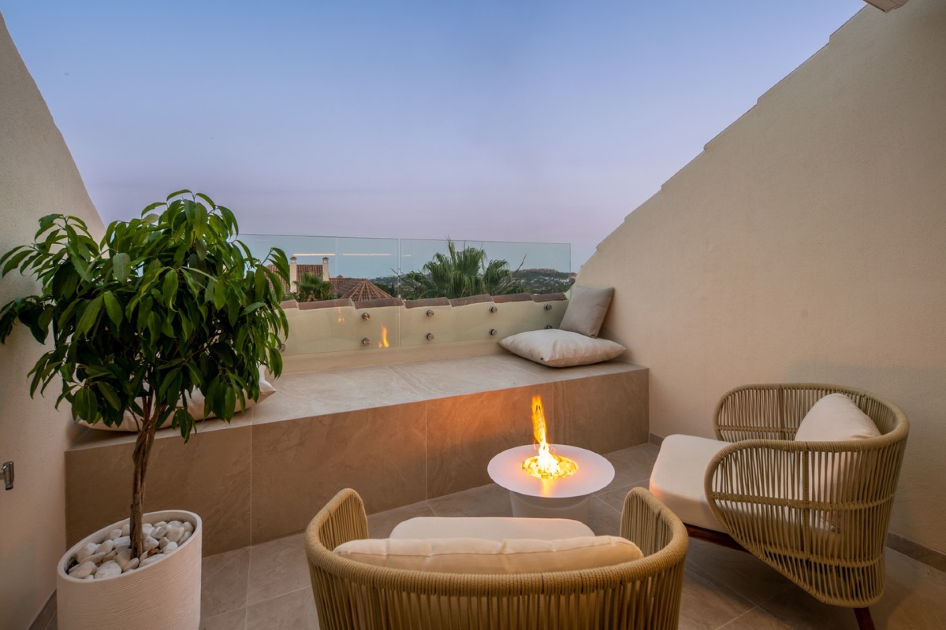 Resale - apartment - Marbella - Nueva Andalucía
